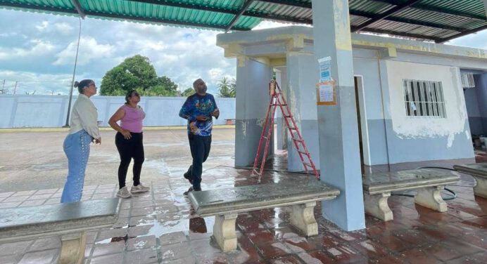 Impulsan avances en infraestructura del terminal de pasajeros en Santa Bárbara