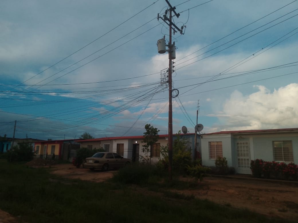 Sector Simón Bolívar de El Campito se encuentra en el rincón del olvido 4 transformadores3