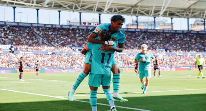 El Barcelona sufrió para mantener su invicto
