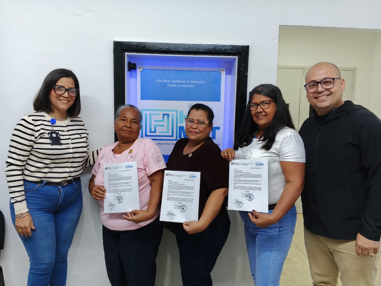 Hospital Núñez Tovar rinde homenaje a trabajadoras con más de 30 años de servicio