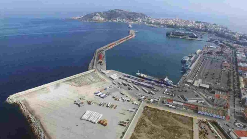 Gobierno español toma control del puerto de Ceuta para alojar a los migrantes 1 Ceuta