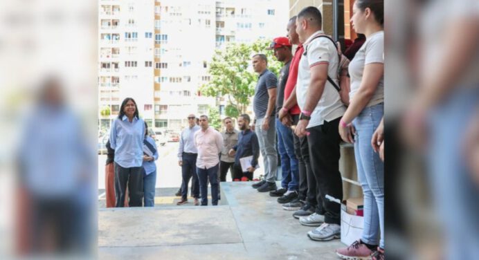 Presidenta Delcy Rodríguez entrega de 151 viviendas en Fuerte Tiuna