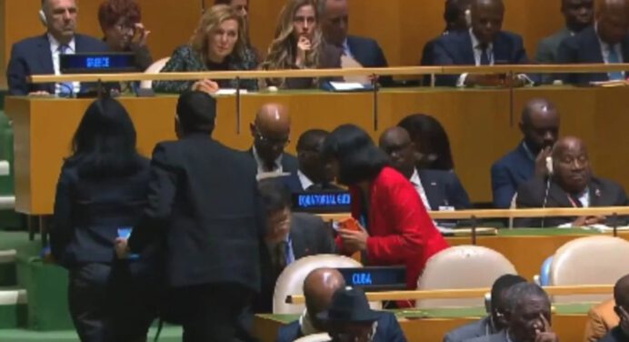 Delegación de Cuba se retira de la ONU tras Trump aseverar que es un estado fallido