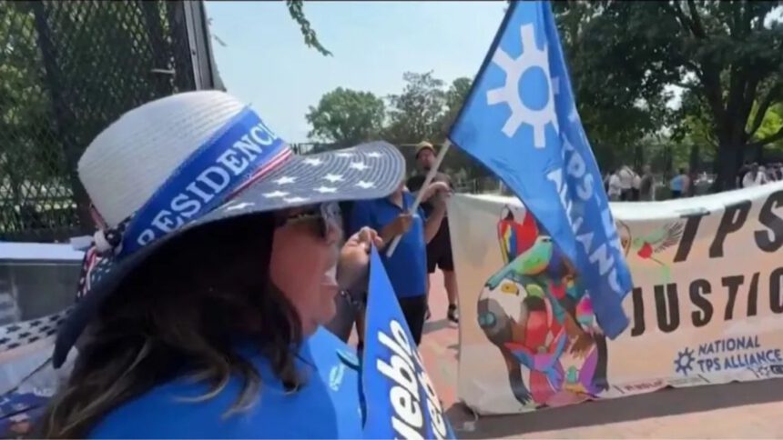 Incertidumbre para salvadoreños con TPS: amenaza de expulsión en EE. UU. 1 salvadoreños