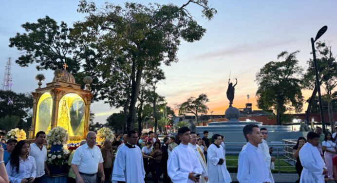 Maturín se desbordó de fe por la Virgen del Valle
