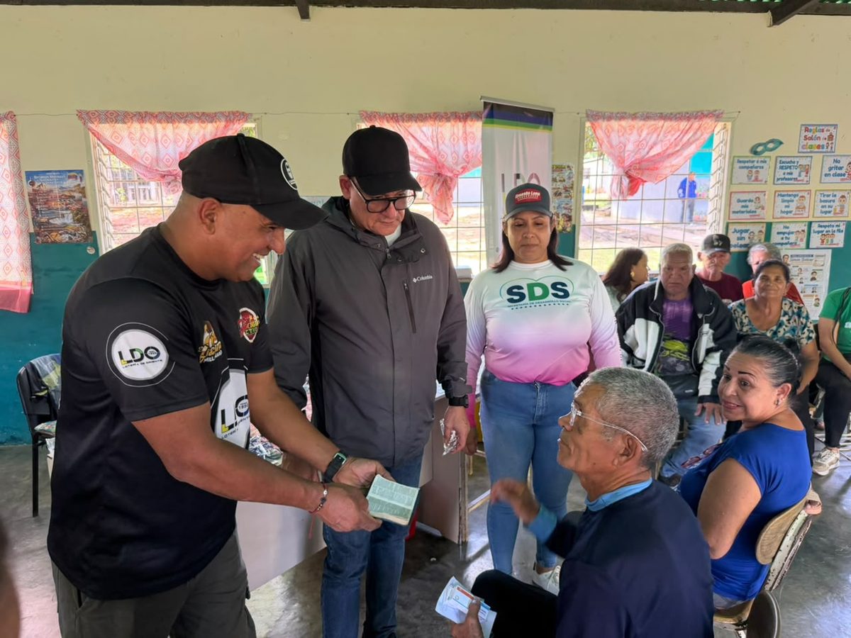 Jornada "Por amor a mi Monagas del alma" favorece a mil 300 familias de Punceres 2 amor2