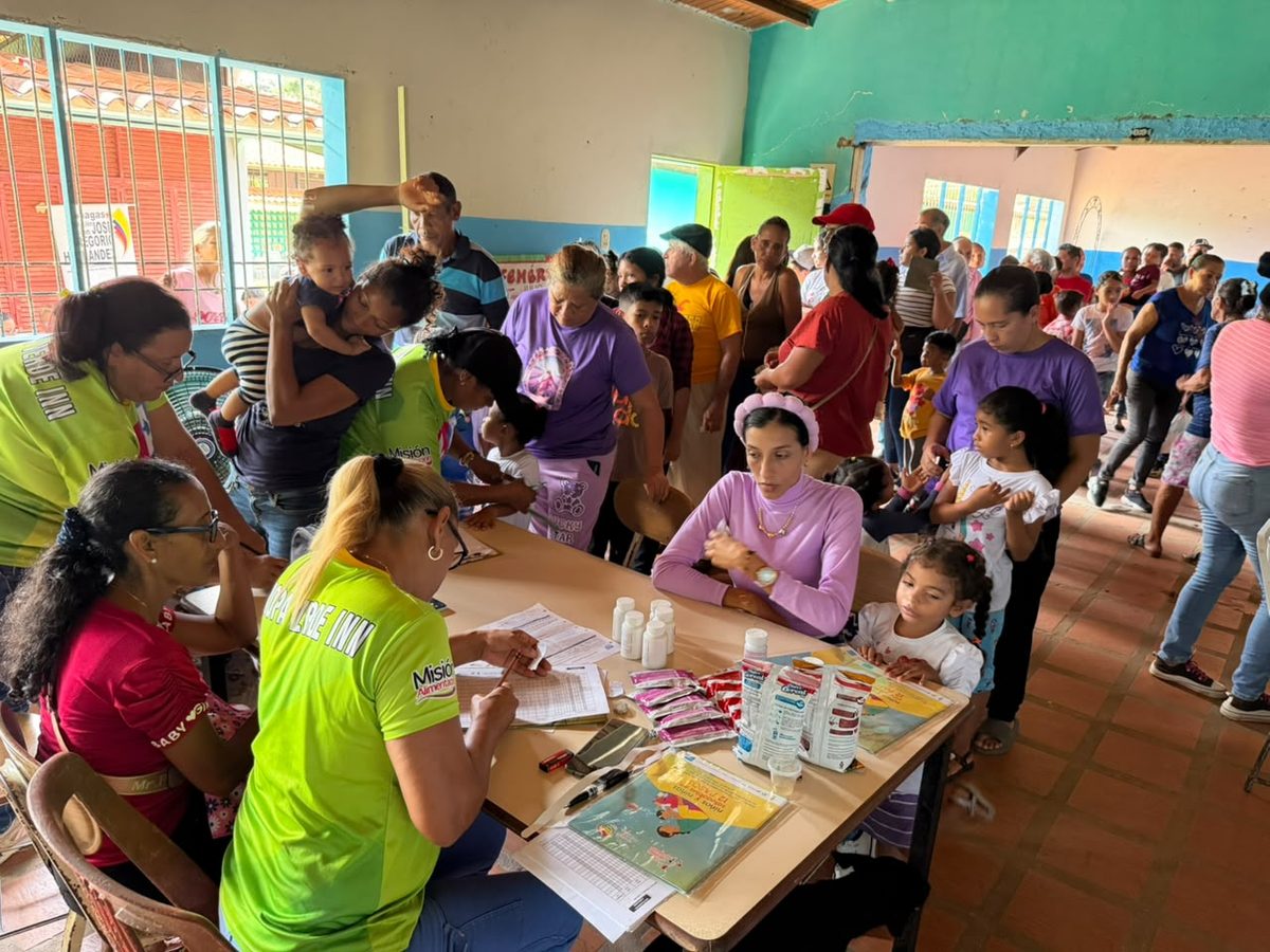 Jornada "Por amor a mi Monagas del alma" favorece a mil 300 familias de Punceres 3 amor3 1