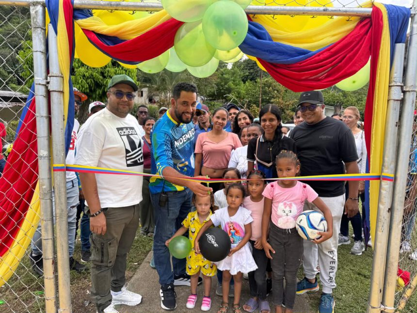 Entregan cancha de usos múltiples en la comunidad Araguaney de Caripito 1 caripito