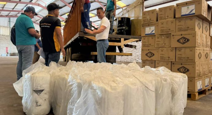 Entregan insumos para la siembra de 200 hectáreas de frijol en Cedeño