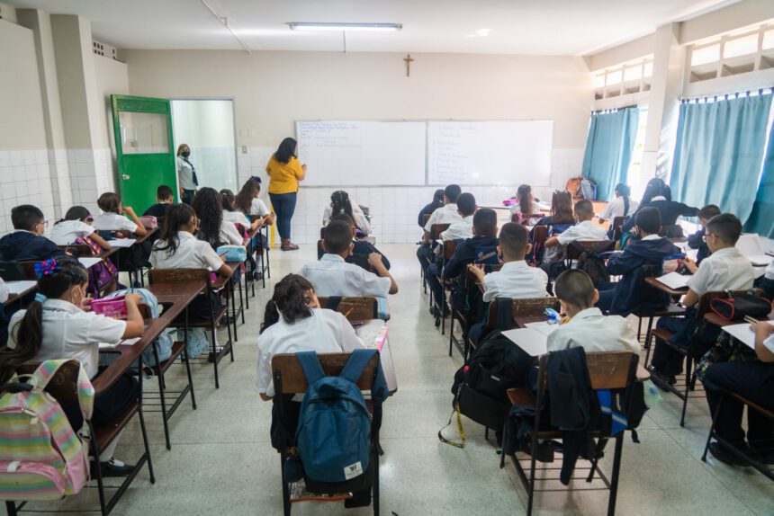 Ministerio de Educación llama a clases este lunes 14 de septiembre 1 clases