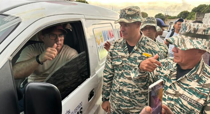 Comuna Uncosur recibe nueva ambulancia producto de la consulta popular