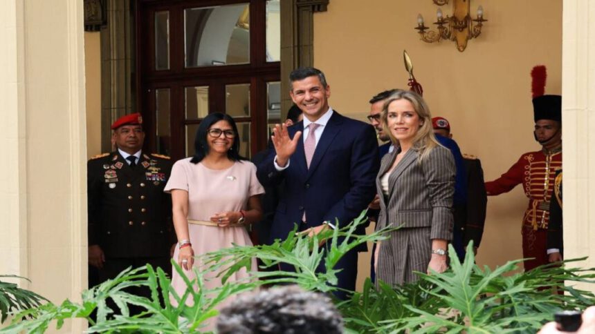 Delcy Rodríguez y Santiago Peña