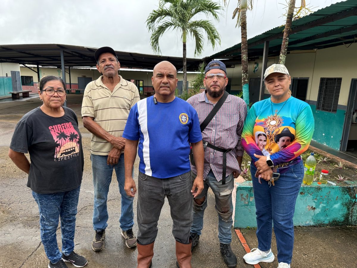 “Mi comuna va a la escuela” embellece centros educativos en Alto de Los Godos 4 escuela4
