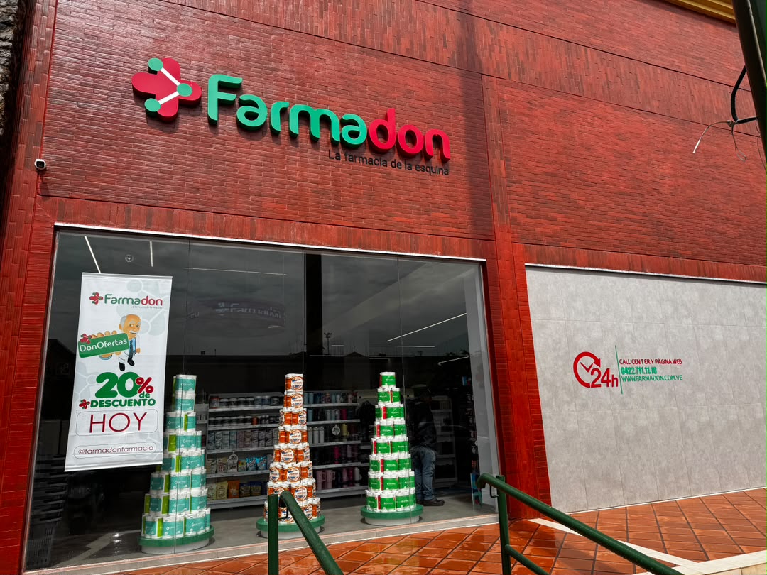 Farmadon apertura sucursal número 26 en el centro comercial La Cascada 2 farmadon1