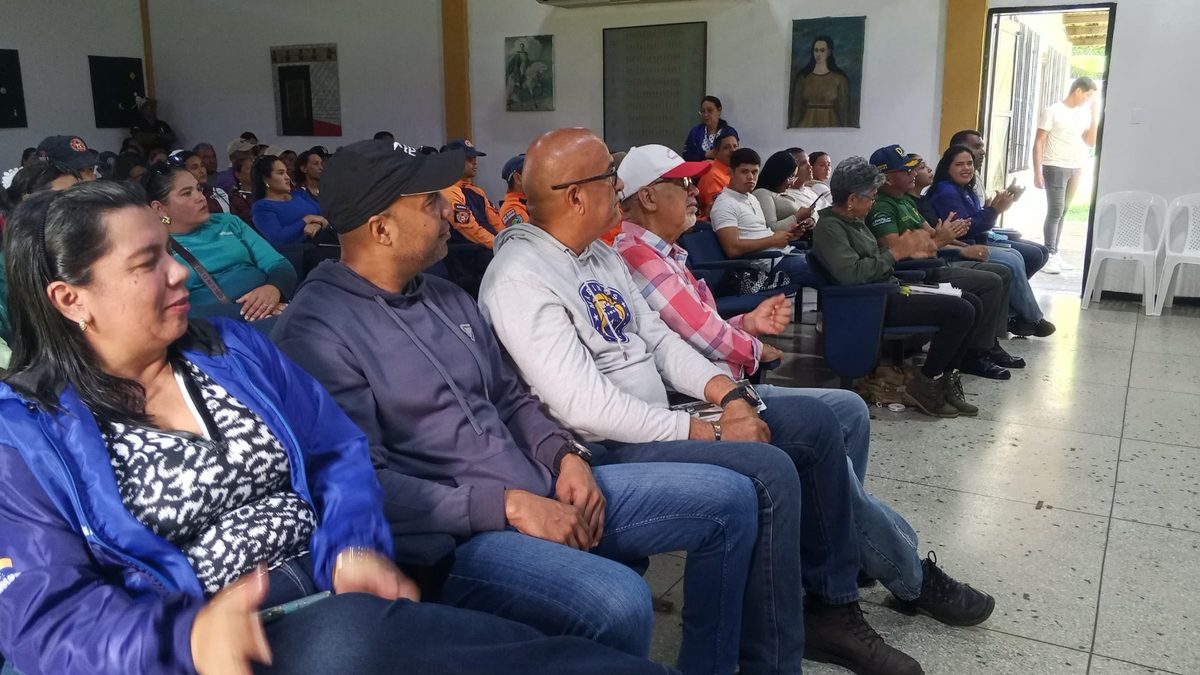 Fundacite Monagas promueve cultura preventiva antisísmica en Santa Bárbara 3 fundacite3