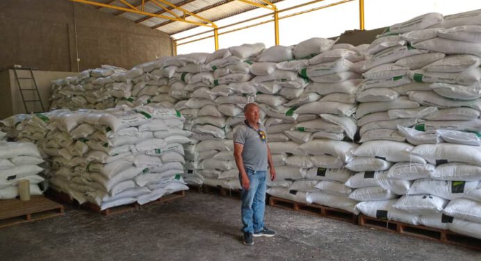 Monagas recibe insumos agrícolas para reimpulsar el Plan Comunal del Café