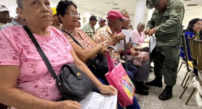 Realizan evaluación oftalmológica a pacientes de Monagas, Sucre, Bolívar y Delta Amacuro