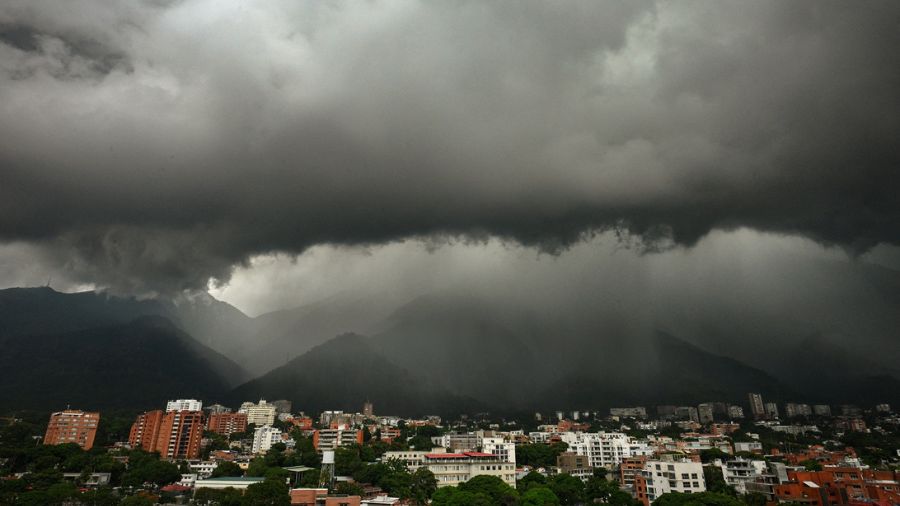 Se avecina la onda tropical 50 al país: Lluvias con descargas eléctricas 2 onda tropical 50