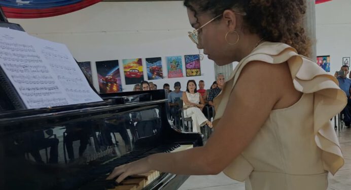 Icum cautiva el corazón de los monaguenses con Recital de Piano
