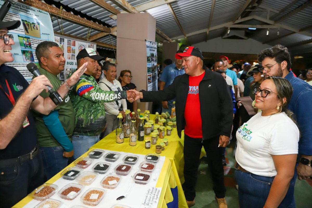 Afianzan en Monagas el plan agroalimentario comunal con siembra de frijol 4 plan4