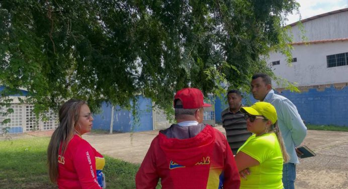 Inicia recuperación del Abasto Tipo I Mercal Santa Bárbara