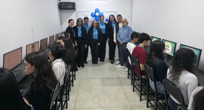 IUTSO Maturín estrena sala tecnológica y activa cursos de extensión universitaria