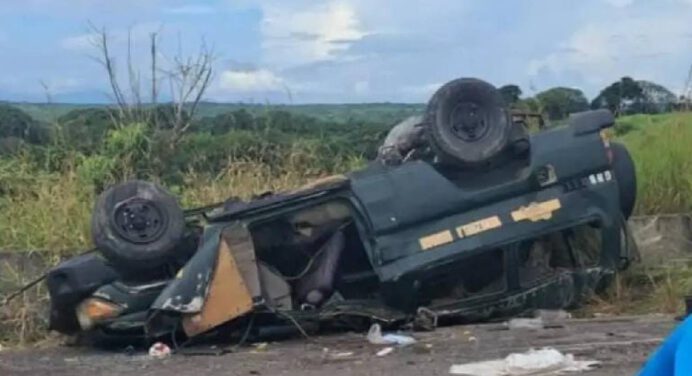 GNB murió y otros 9 quedaron heridos en accidente de tránsito en Cedeño