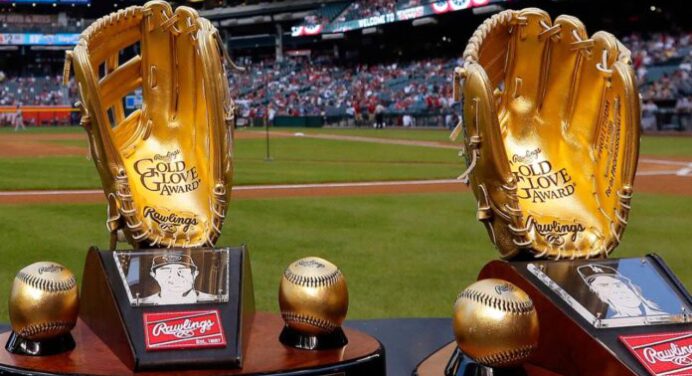 Ocho venezolanos figuran entre los candidatos al Guante de Oro de la MLB