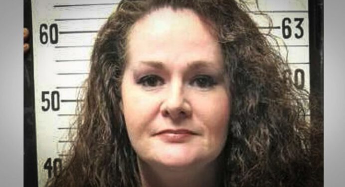 Christa Pike sobrevive a dos dosis letales y abogados buscan frenar su ejecución en EEUU