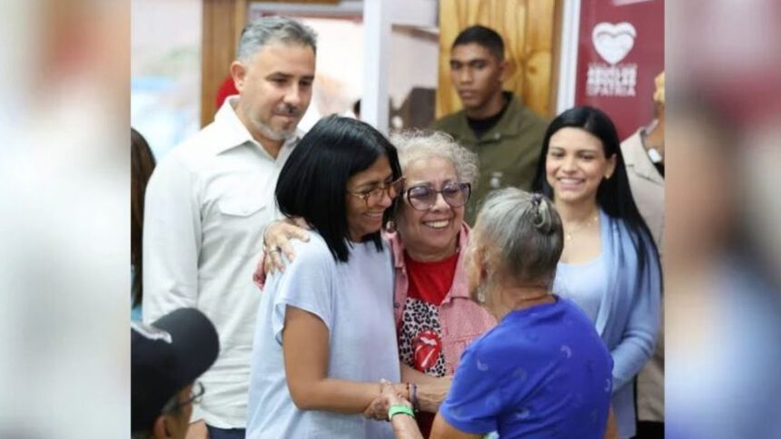Presidenta Delcy Rodríguez reafirma su compromiso con los adultos mayores 1 adultos mayores