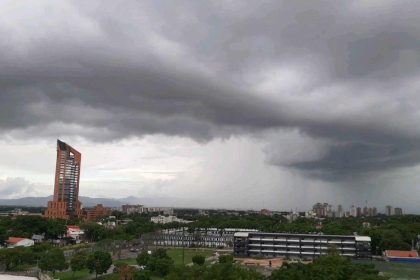 lluvias con descargas eléctricas