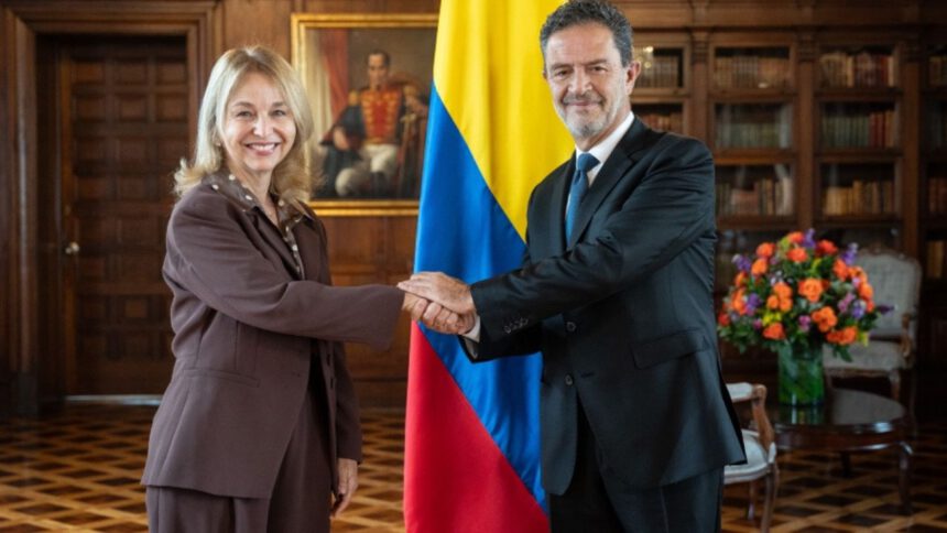 embajadora