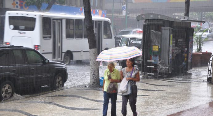 Cielo parcialmente nublado y precipitaciones en varias regiones del país este sábado
