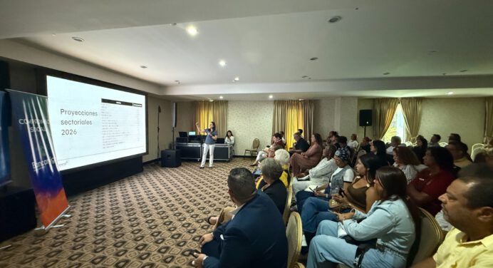 Bancamiga impulsa la recuperación económica de La Guaira con el programa Gente que se levanta