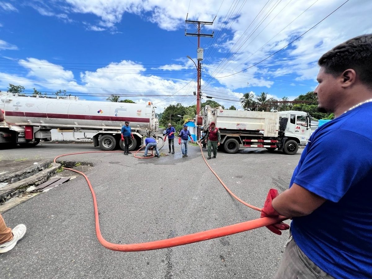 Más de 1.380 familias atendidas por el plan de mantenimiento de aguas servidas en Monagas 3 agua3 1