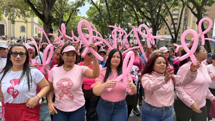 Monagas se vistió de rosa para promover la lucha contra el cáncer de mama 1 cáncer