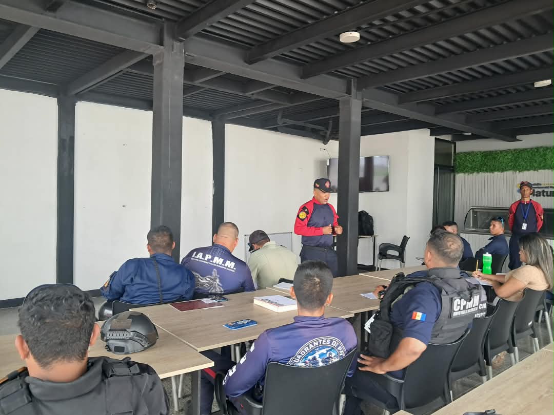 23 funcionarios de Polimaturín realizan curso de Primeros auxilios 2 curso2