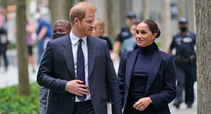 Harry y Meghan reaparecen juntos en público en el Reino Unido en acto benéfico