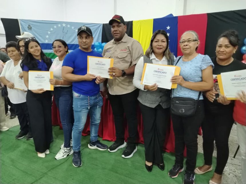 Inces entrega más de 400 certificados de formación en el municipio Cedeño 1 inces