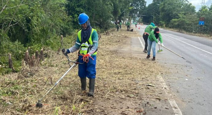 Alcaldía de Maturín continúa saneamiento de más de 40 kilómetros de vías troncales
