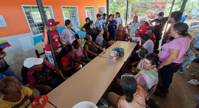 Mariángelys Tillero dignifica a más de 100 adultos mayores con jornada en Taguaya