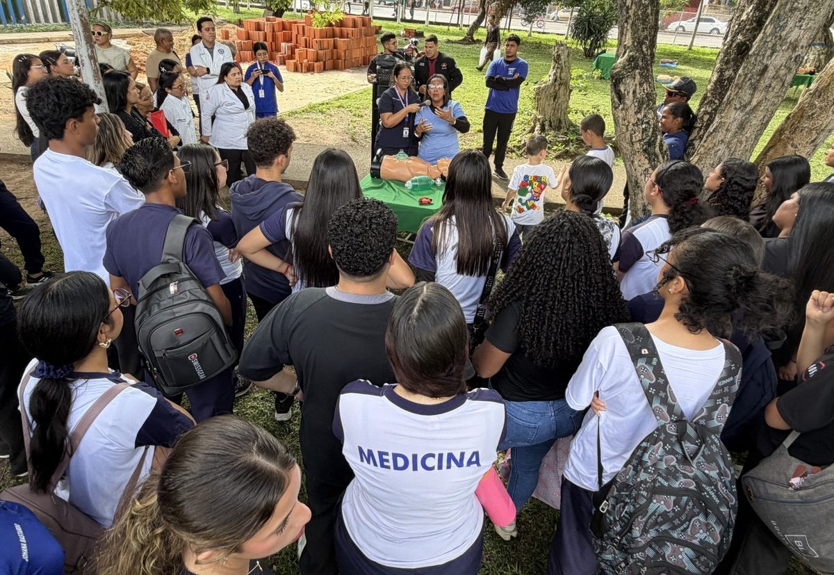 Cardiovascular de Oriente cierra Semana del Corazón con taller de RCP 4 rcp4