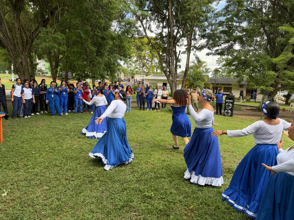 Cardiovascular de Oriente cierra Semana del Corazón con taller de RCP 7 rcp7