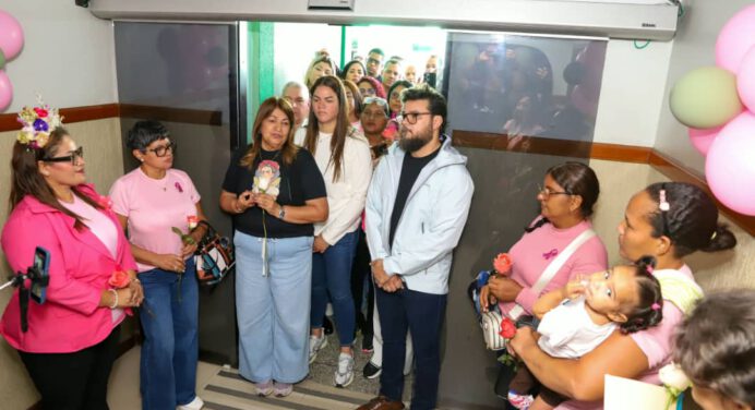 Gobierno brinda atención médica a 150 mujeres en el Mes Rosa