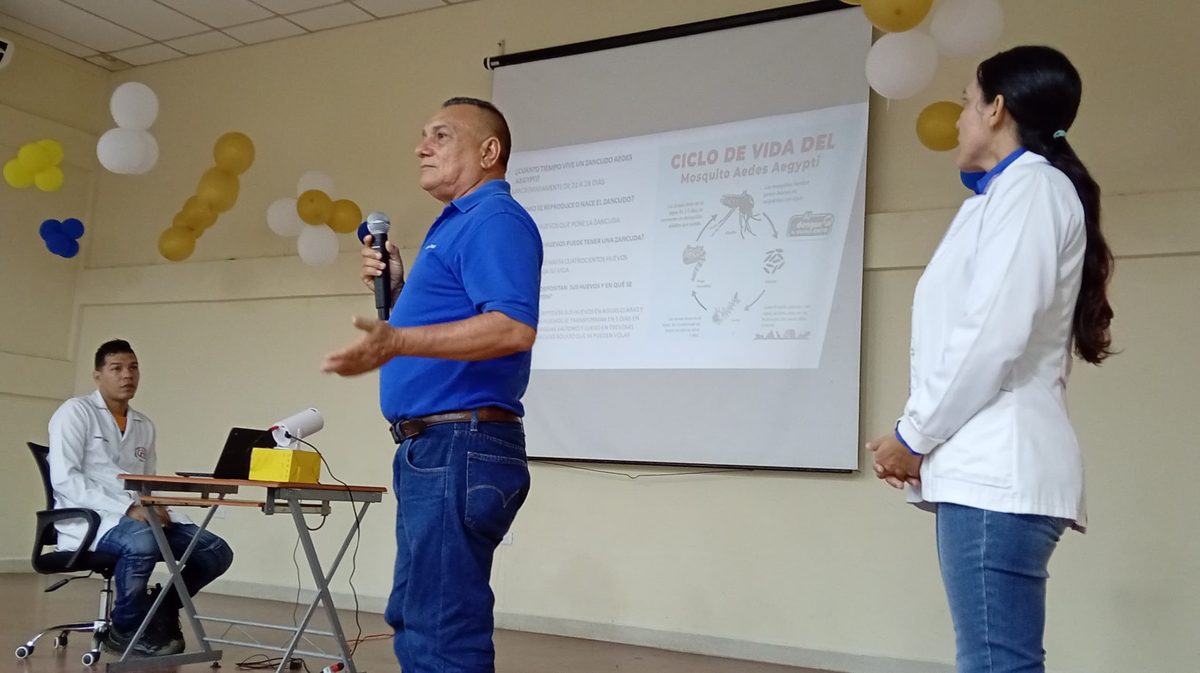 Dictan taller sobre prevención y control del dengue en Ezequiel Zamora 3 taller3