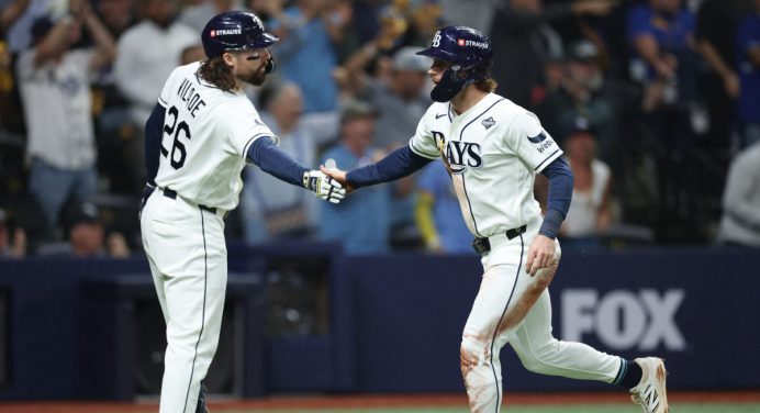 Rays de Tampa Bay dejaron en el terreno a los Cerveceros y siguen con vida en la Serie Mundial